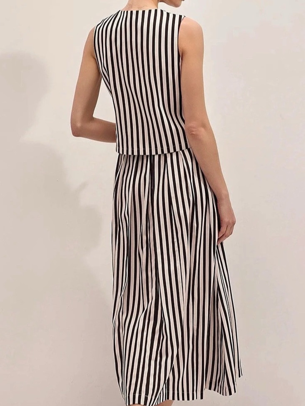 Commense Striped Sleeveless Vest & Maxi Skirt Set Black & White M - Picture 7 of 10